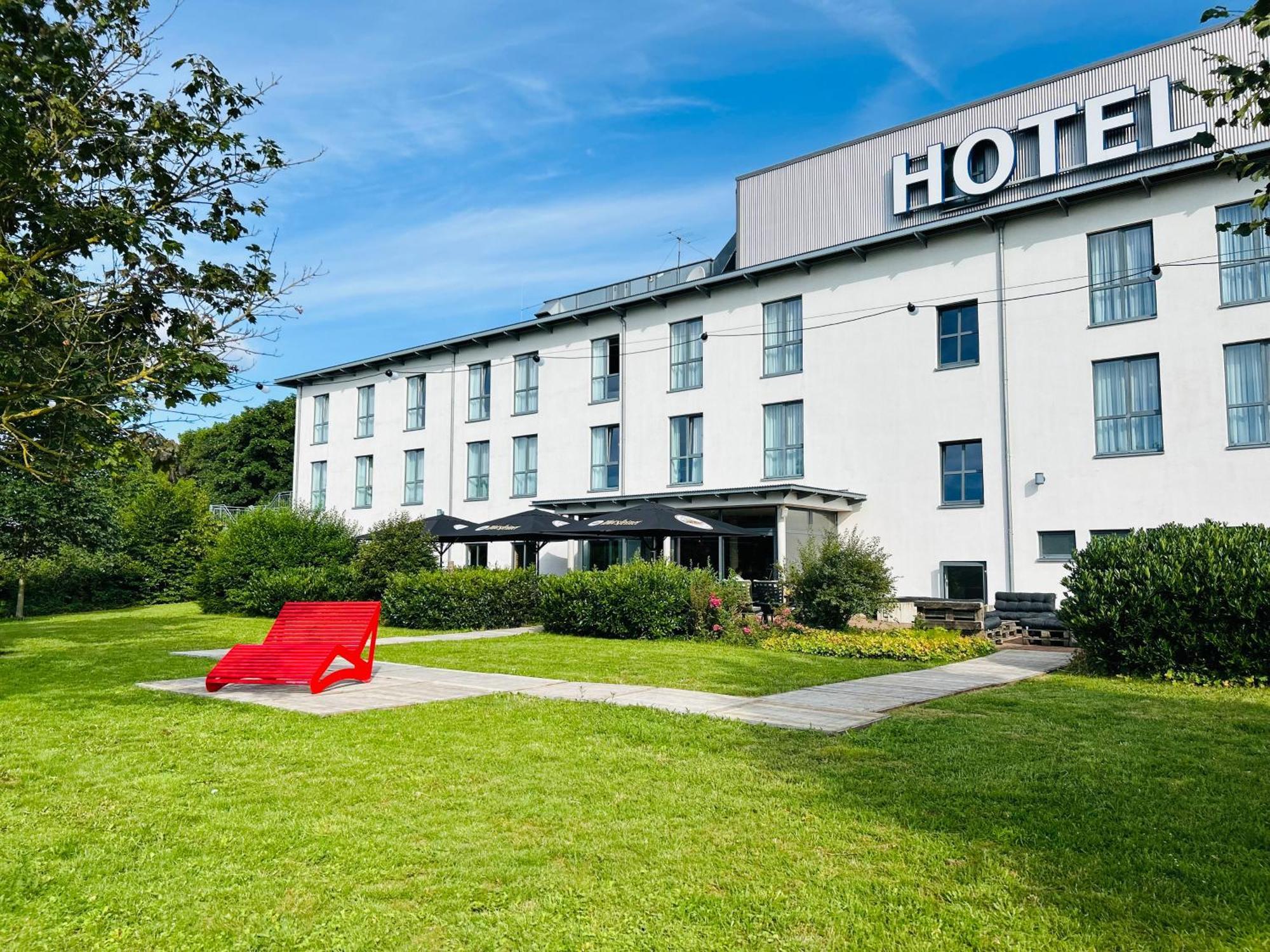 Airea Hotel Bueren  ภายนอก รูปภาพ