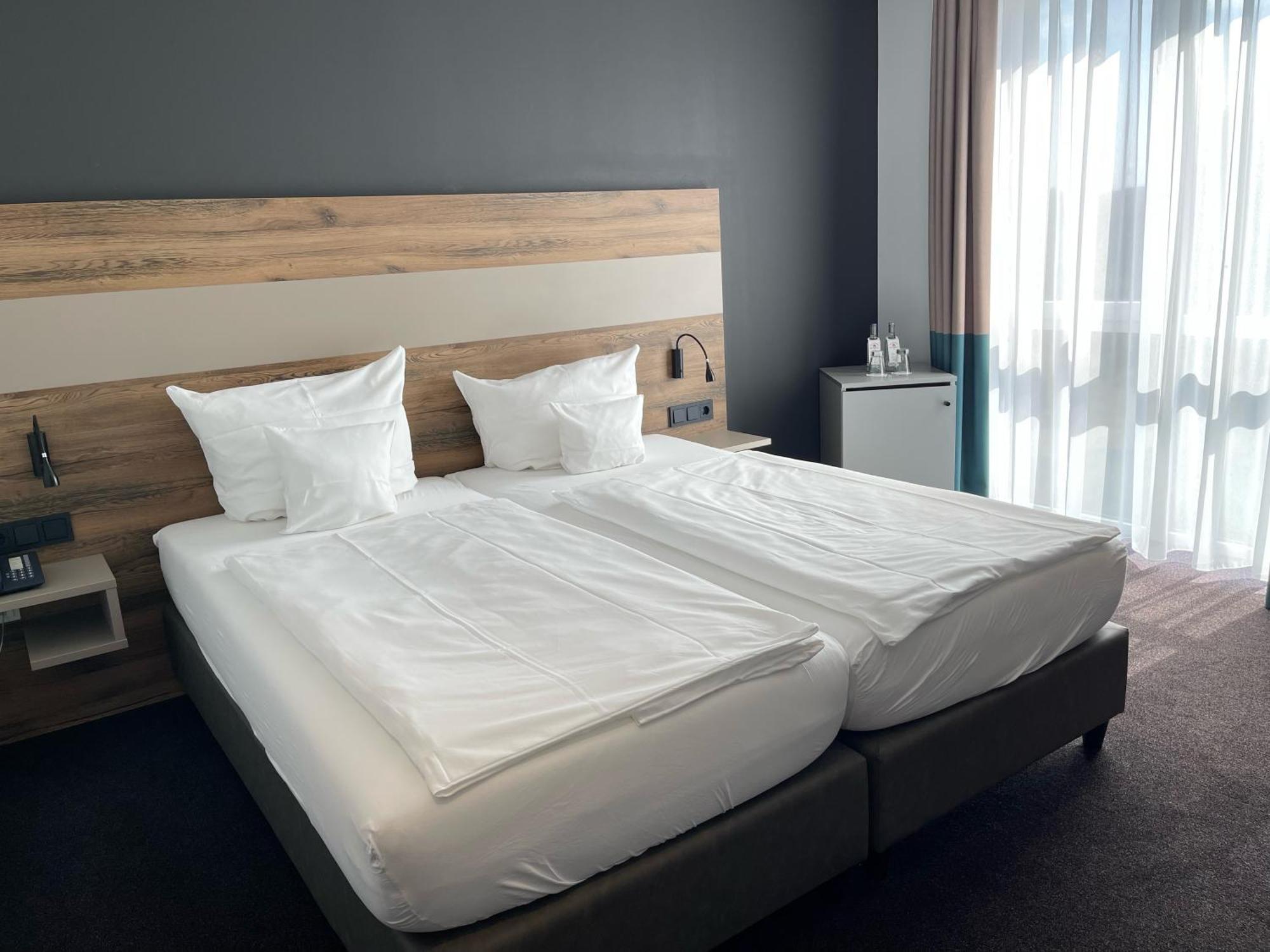 Airea Hotel Bueren  ภายนอก รูปภาพ